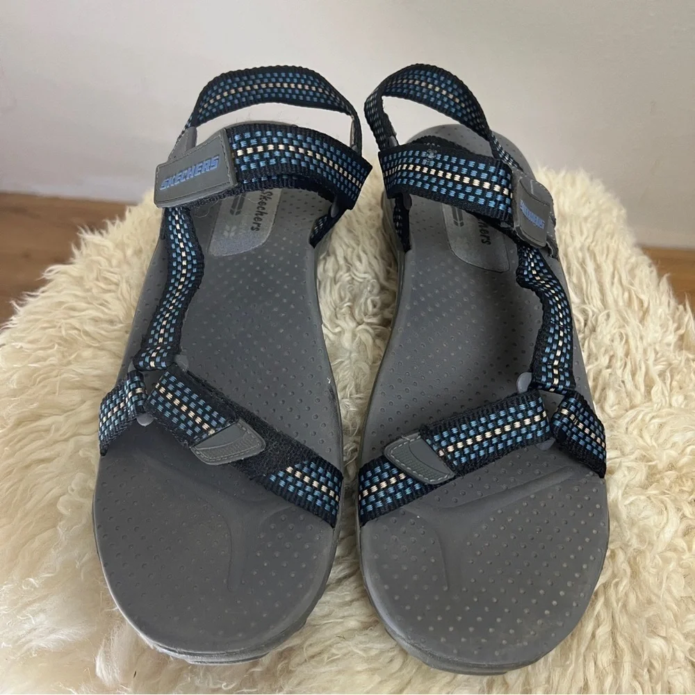 SKECHERS ‘Outdoor Lifestyle’ TEVA-Like Sandals. Women’s Size 10, Men’s Size 8